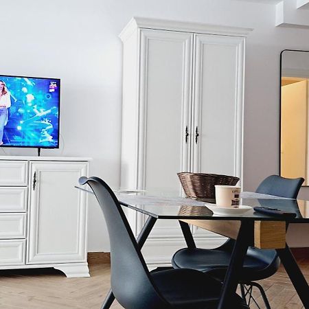 Mamaia Nord Studio La 10 M De Plaja Langa Cluburi 외부 사진